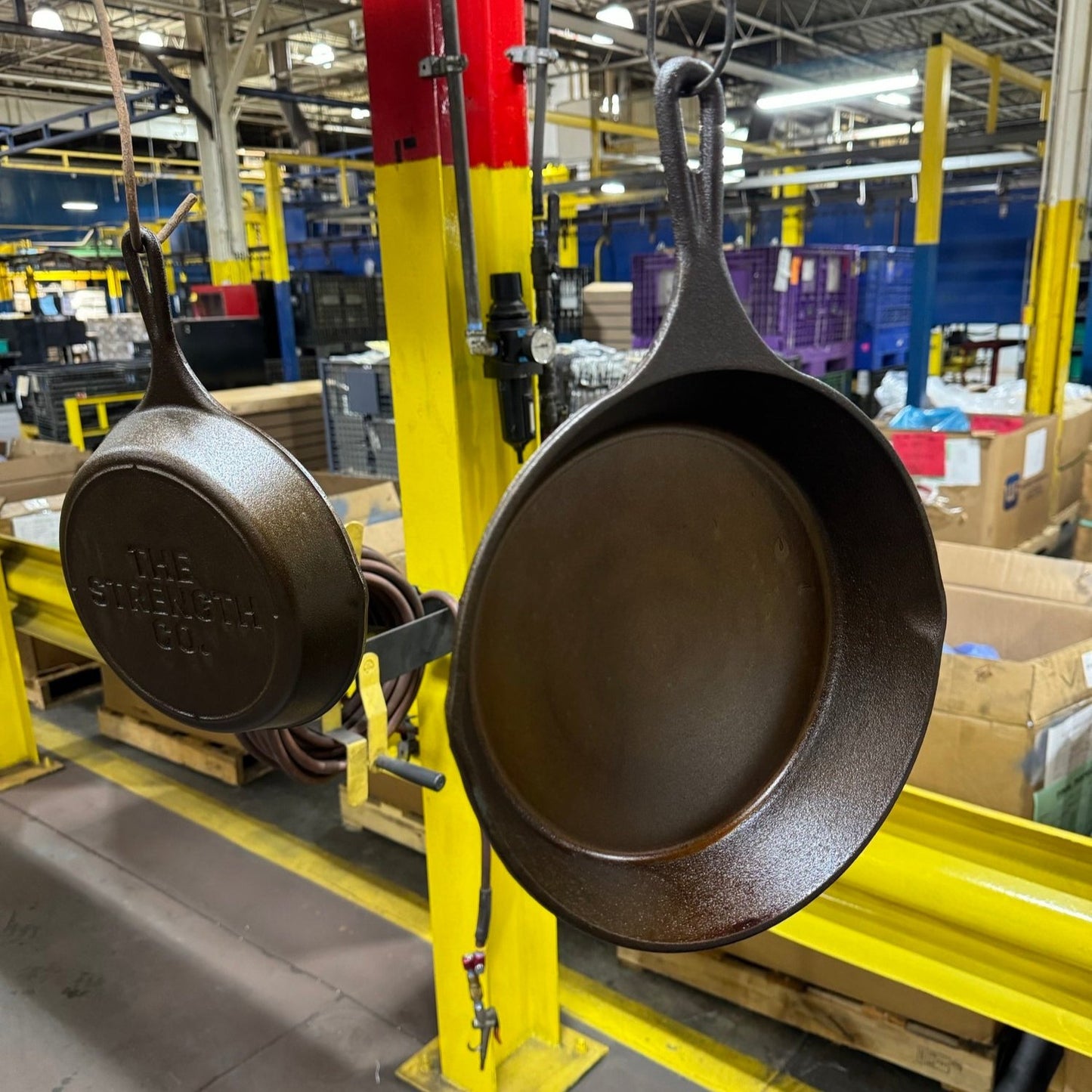 The Strength Co. 10” Cast Iron Pan