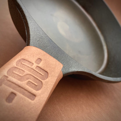 The Strength Co. 10” Cast Iron Pan